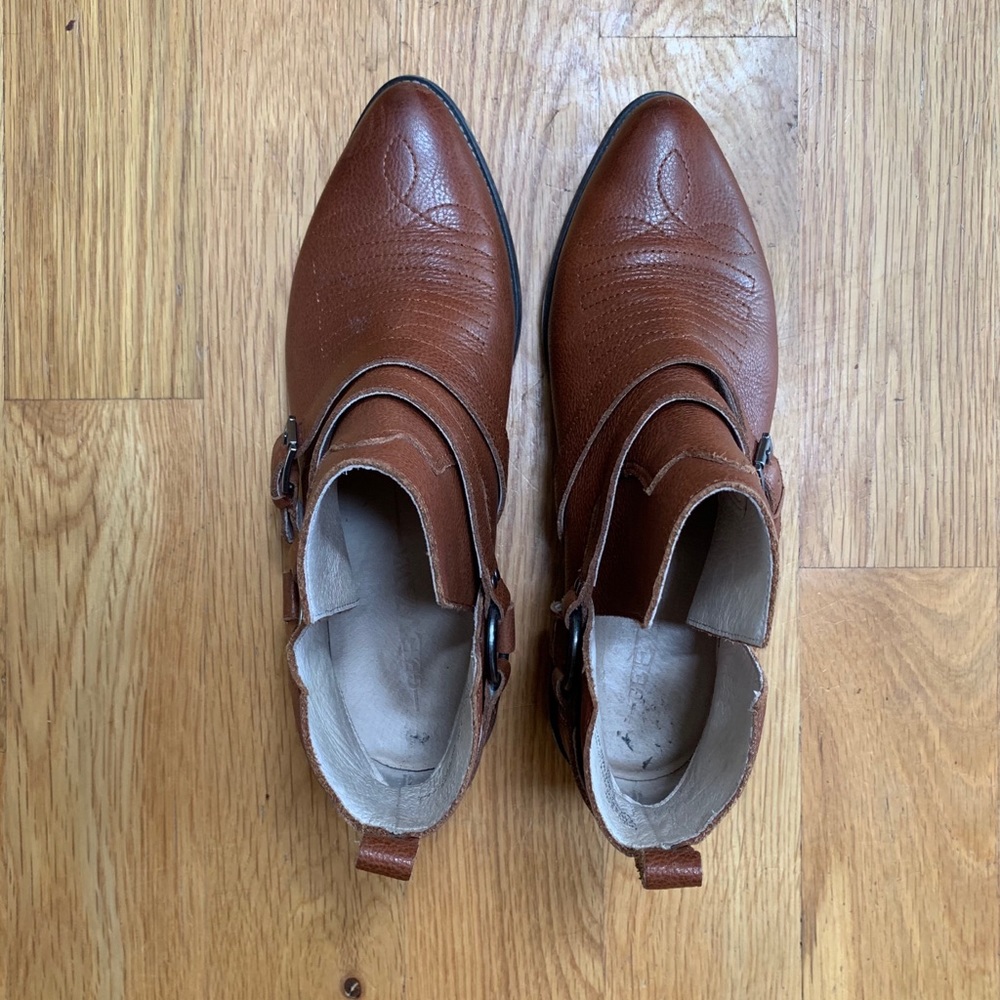 Anthropologie Geewala Brown Leather Booties